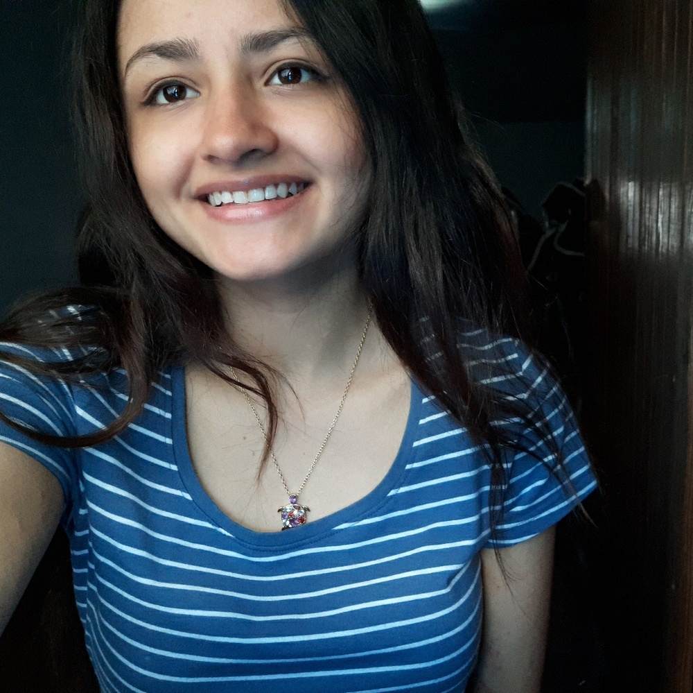 Meet your Posher, Angelina